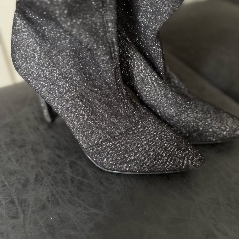 Elegant Black Glitter Women's Boots